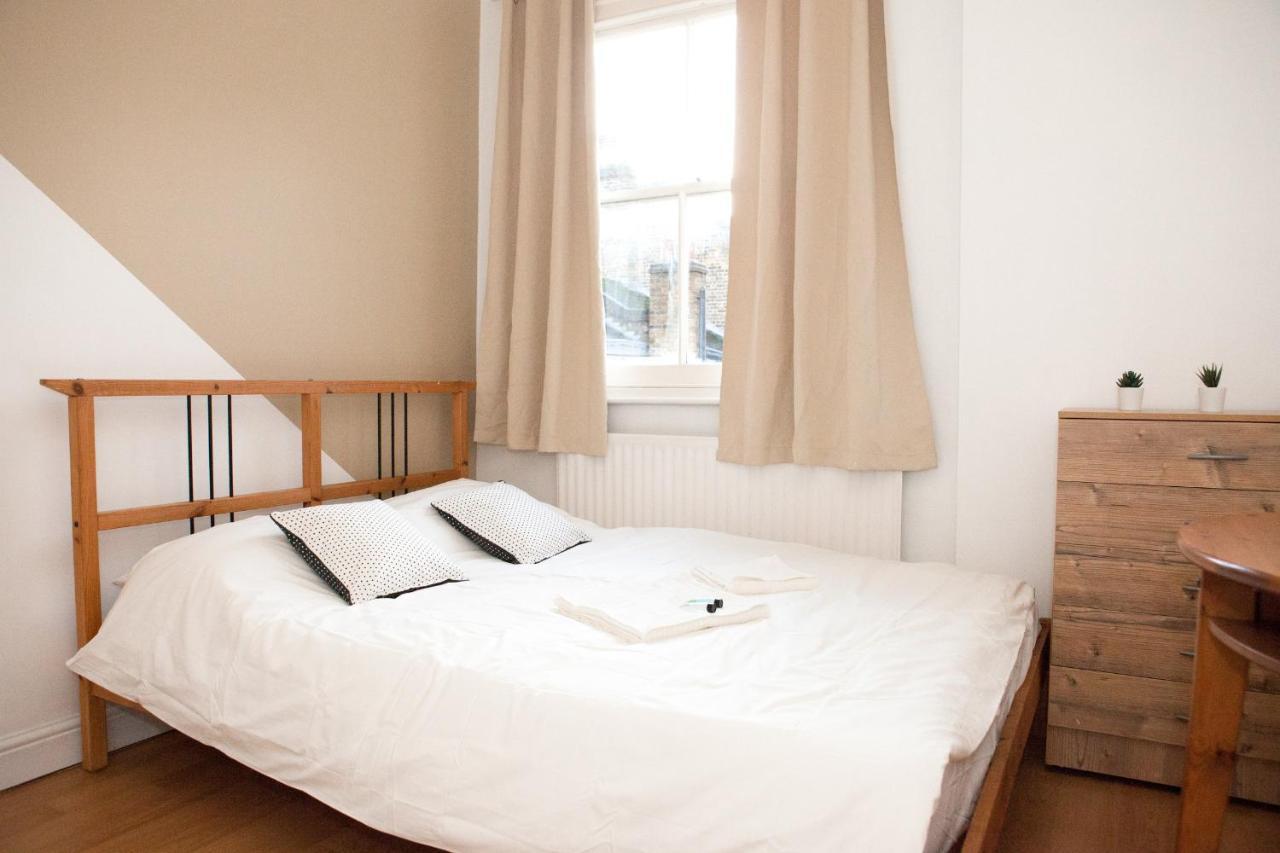 Fieldgate Spacious Rooms London Bagian luar foto